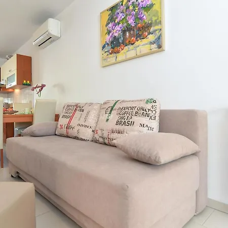 Apartment Crnjina 1100